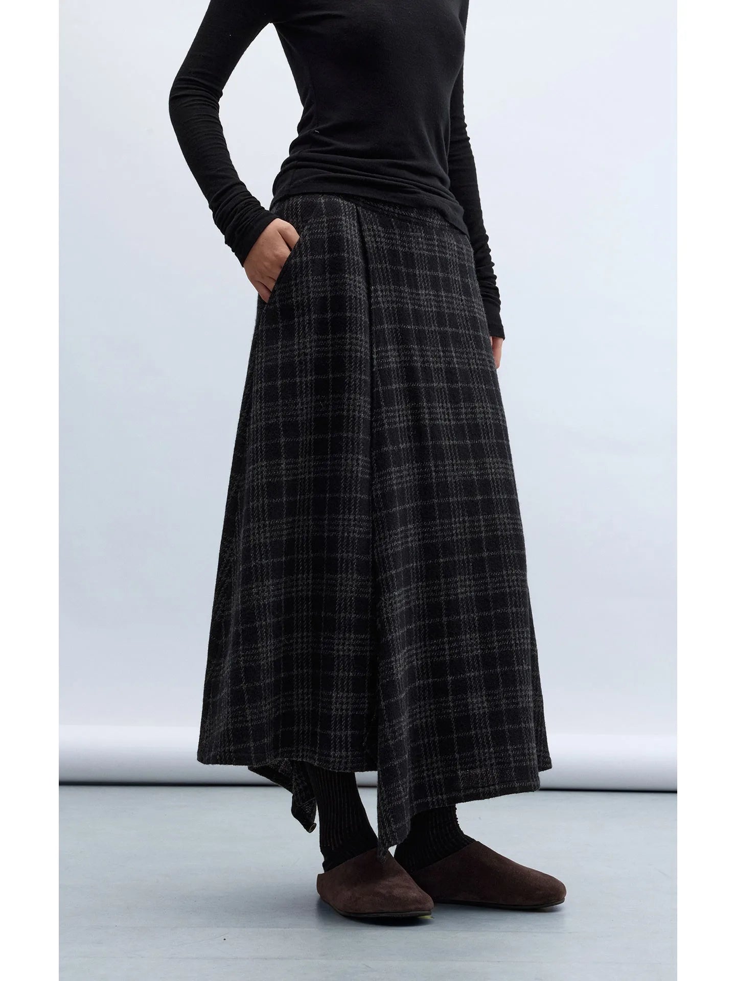 High-Quality Yarn-Dyed Plaid 100% Wool Skirt 2025 New Women's Style Asymmetrical Split A-Line Long Skirt