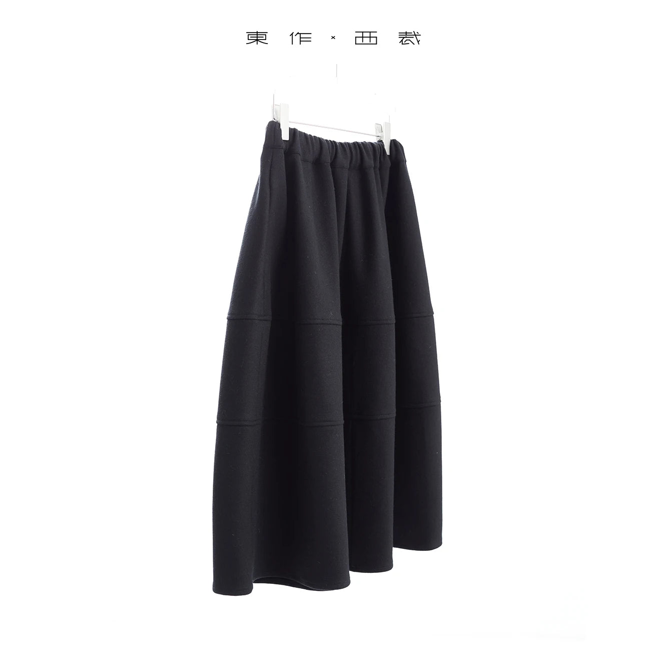 Luxurious and High-Quality, Both Korean-Style and Exquisite~ 2025 Autumn and Winter New Black Floral Bud Skirt, Women's Woolen High-End Umbrella Skirt
