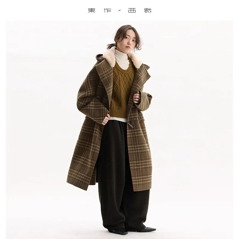 Horn-Button Coat~100% Wool Double-Sided Plaid Woolen Coat with Fur Collar, Cocoon-Shaped Hooded Woolen Coat, Mid-Length Style