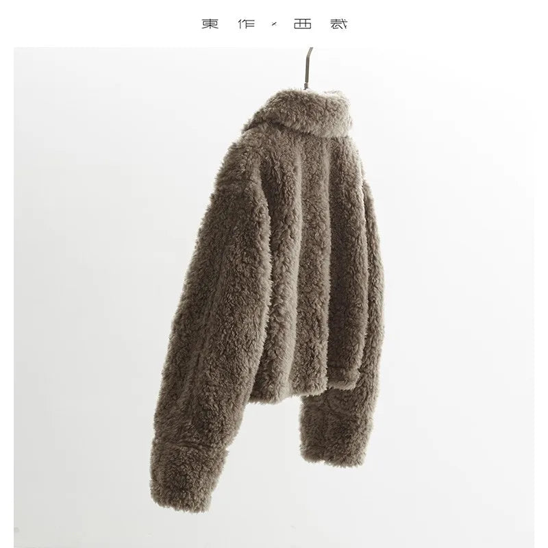 A Must-Have for Petite Women~ Fluffy Short Wool Coat, Lamb Wool Jacket, Thickened 100% Wool Composite Leather and Wool Integrated Top, Women's Winter Style