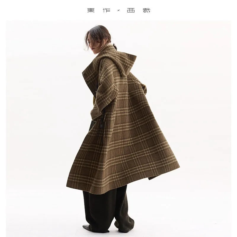 Horn-Button Coat~100% Wool Double-Sided Plaid Woolen Coat with Fur Collar, Cocoon-Shaped Hooded Woolen Coat, Mid-Length Style